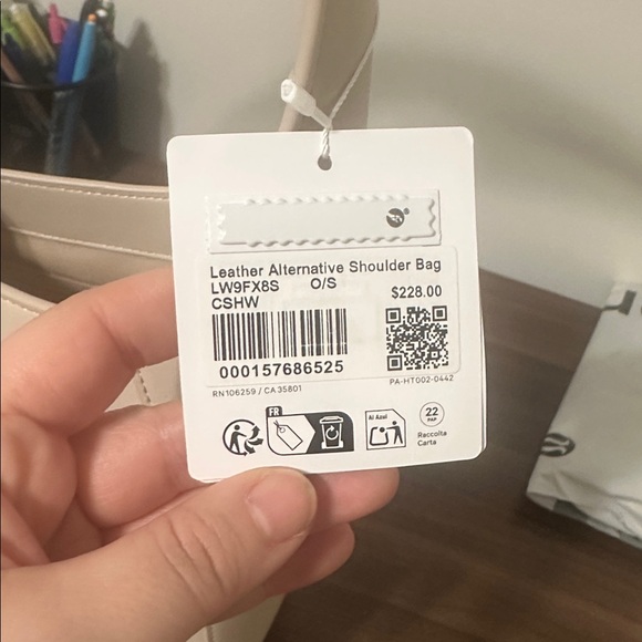 NWT Lululemon Leather Alternative Shoulder Bag
Cashew - Picture 8 of 11